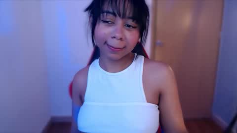 Snapshot of natasha_mh chatting on 11/12/25, 08:30 Nati online show from 11/12/25, 08:30