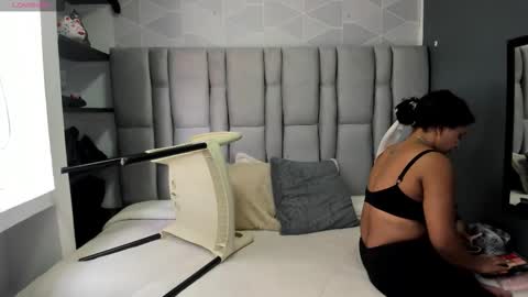 N A T A S H A online show from 09/16/25, 07:04