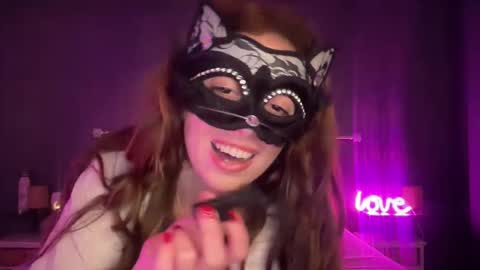 Natasha Saade online show from 02/06/26, 01:25