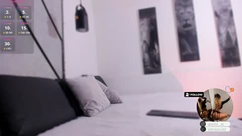 Snapshot of natasha_smith09 chatting on 01/12/25, 07:21 Natasha Smith online show from 01/12/25, 07:21