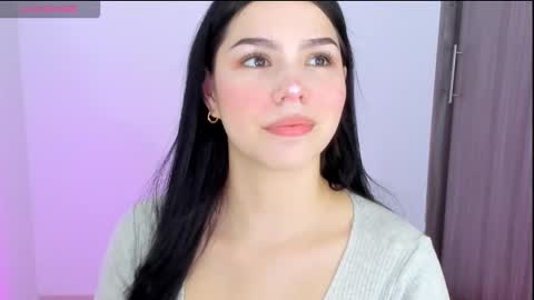 Natalia online show from 12/14/25, 06:45