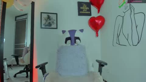 Natasha Anurak online show from 02/23/26, 01:36