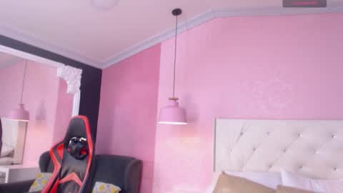 Snapshot of natashabrinkley chatting on 09/30/25, 03:00 natashabrinkley online show from 09/30/25, 03:00