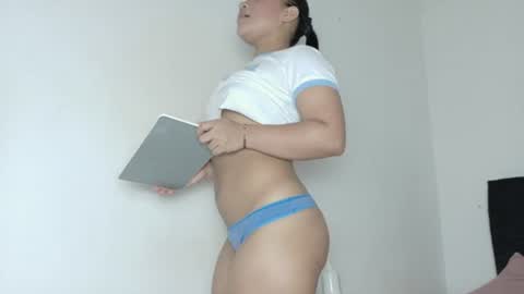Natasha online show from 06/12/26, 04:33