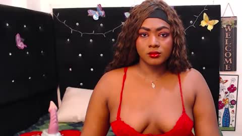 natashasexxy__ online show from 02/18/25, 11:55