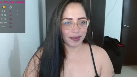 Natasha Smithe  online show from 12/15/24, 10:04