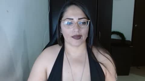 Natasha Smithe  online show from 11/24/25, 01:05