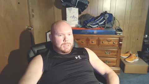 Snapshot of nate_b99 chatting on 10/04/25, 07:45 Nate online show from 10/04/25, 07:45