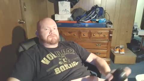 Snapshot of nate_b99 chatting on 12/02/25, 12:16 Nate online show from 12/02/25, 12:16