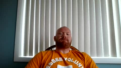 Snapshot of nate_b99 chatting on 05/11/26, 01:06 Nate online show from 05/11/26, 01:06