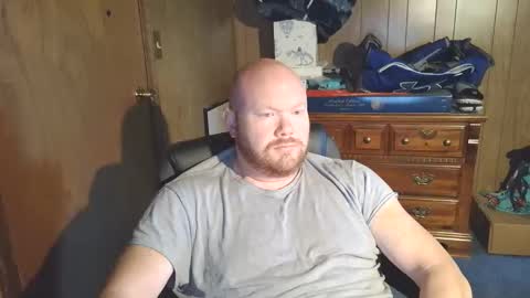 Snapshot of nate_b99 chatting on 05/30/26, 12:02 Nate online show from 05/30/26, 12:02
