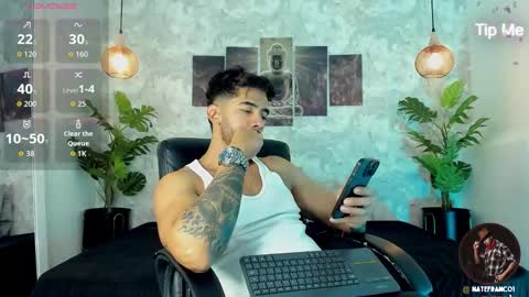 Snapshot of nate_franco chatting on 10/12/25, 01:15 Nate Franco online show from 10/12/25, 01:15