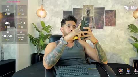 Snapshot of nate_franco chatting on 10/23/25, 02:33 Nate Franco online show from 10/23/25, 02:33