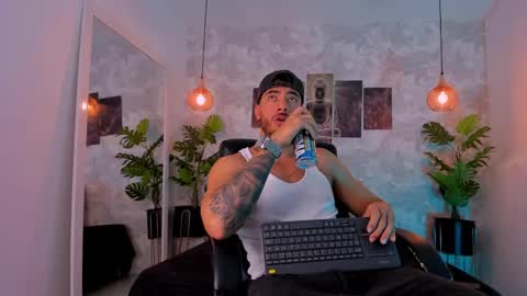 Snapshot of nate_franco chatting on 11/03/25, 02:24 Nate Franco online show from 11/03/25, 02:24