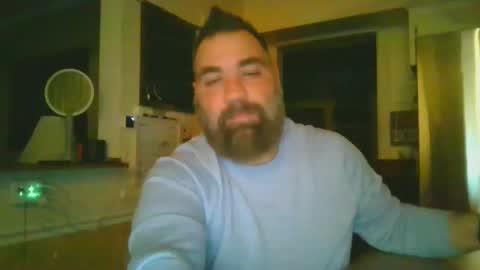 Snapshot of nateemkow chatting on 02/20/25, 12:52 lombardIL online show from 02/20/25, 12:52