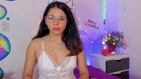 Snapshot of nath_redrex chatting on 12/13/24, 10:45 Nath online show from 12/13/24, 10:45