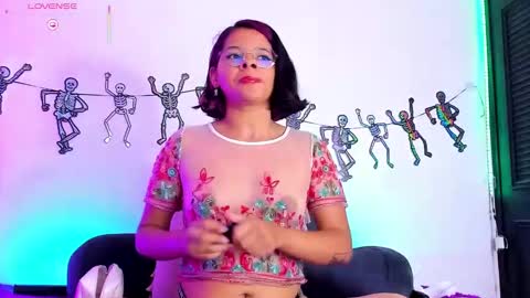 Snapshot of nath_redrex chatting on 10/05/25, 10:51 Nath online show from 10/05/25, 10:51