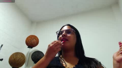 nathalia_correa online show from 11/20/25, 04:40