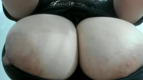     NATHALIA online show from 02/20/25, 01:25