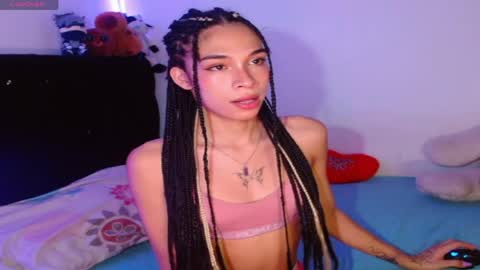 Snapshot of nathaliapaz_ chatting on 05/16/26, 12:04 naty online show from 05/16/26, 12:04