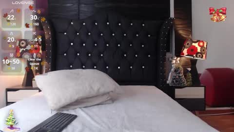 Snapshot of nathaliaz_ chatting on 12/11/24, 12:02 nathaliaz online show from 12/11/24, 12:02