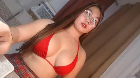 Queen Marga online show from 05/07/26, 03:01