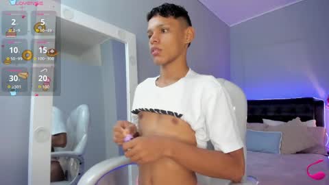 nathalie_moon_ online show from 04/16/26, 12:06