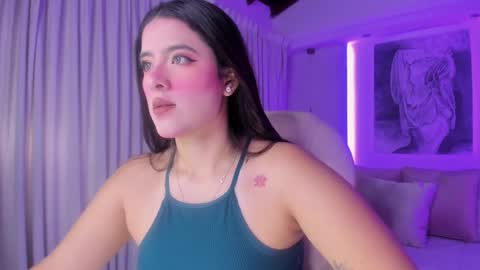 NATHALIE online show from 10/18/25, 11:11