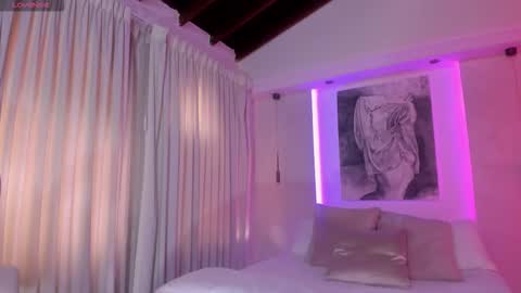 NATHALIE online show from 01/05/26, 05:27