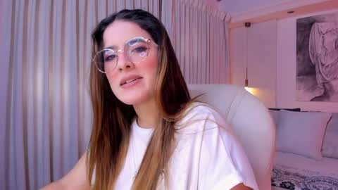 NATHALIE online show from 04/10/26, 11:15