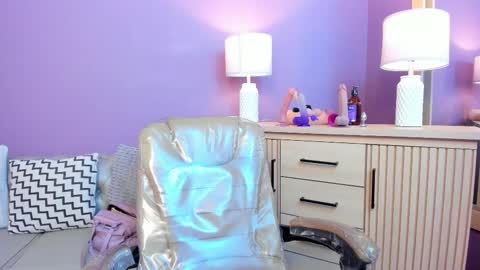 nathalie rossel online show from 03/24/26, 06:57