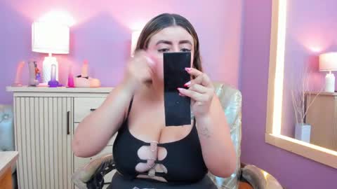 nathalie rossel online show from 04/22/26, 07:37