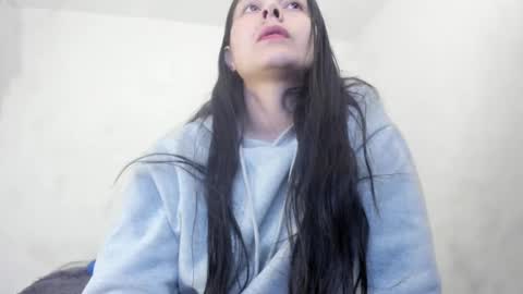 Nathaly online show from 09/11/25, 09:04