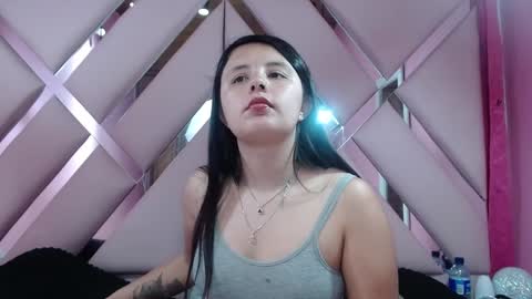 Snapshot of nathaly_low chatting on 12/24/24, 07:17 nathaly low online show from 12/24/24, 07:17