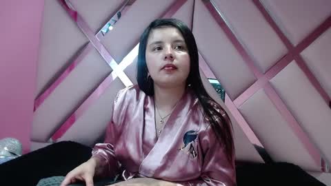 Snapshot of nathaly_low chatting on 01/09/25, 06:48 nathaly low online show from 01/09/25, 06:48