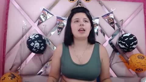 Snapshot of nathaly_low chatting on 11/01/25, 03:08 nathaly low online show from 11/01/25, 03:08