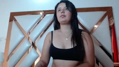 nathaly low online show from 02/02/26, 07:12