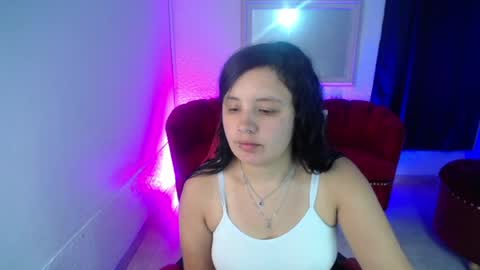 nathaly low online show from 07/22/26, 12:19