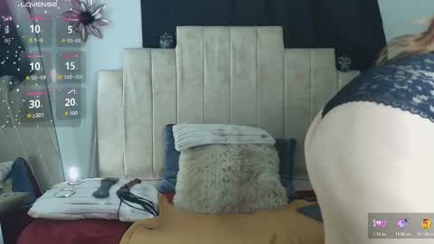 Snapshot of nathaly_stepmom chatting on 01/16/26, 12:20 Natha online show from 01/16/26, 12:20