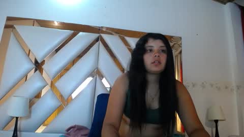 Snapshot of nathaly_sweet23 chatting on 05/04/26, 01:29 Nathaly sweet online show from 05/04/26, 01:29