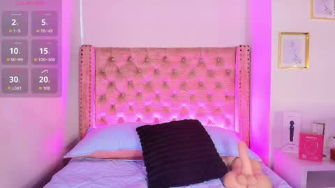 nathalya_summer online show from 04/20/26, 10:11