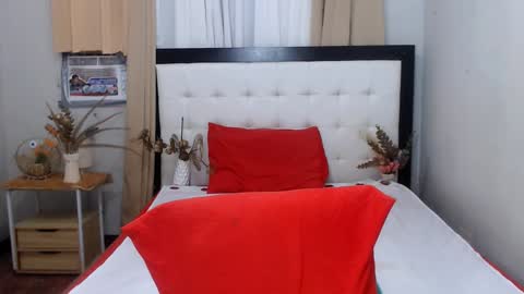 SWEET NATHALYA online show from 12/05/24, 12:22