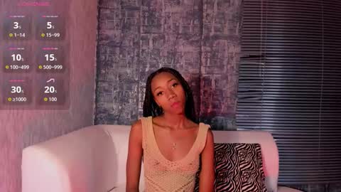 Snapshot of nathalyleen chatting on 10/14/25, 08:42 online show from 10/14/25, 08:42