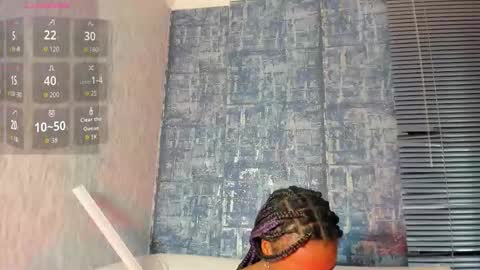 Snapshot of nathalyleen chatting on 10/27/25, 08:24 online show from 10/27/25, 08:24