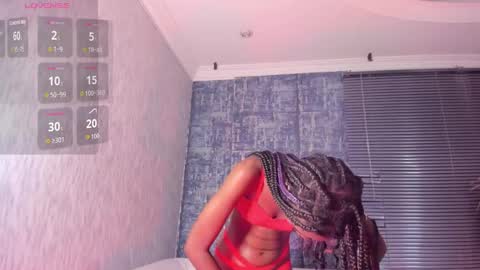 Snapshot of nathalyleen chatting on 11/16/25, 08:25 online show from 11/16/25, 08:25