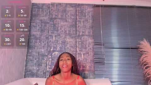 Snapshot of nathalyleen chatting on 12/03/25, 08:40 online show from 12/03/25, 08:40