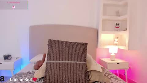 Snapshot of nathalyn05 chatting on 10/28/25, 03:14 NATHALY online show from 10/28/25, 03:14