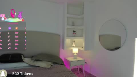 Snapshot of nathalyn05 chatting on 12/05/25, 10:35 NATHALY online show from 12/05/25, 10:35