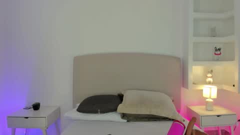 NATHALY  online show from 01/11/26, 10:31