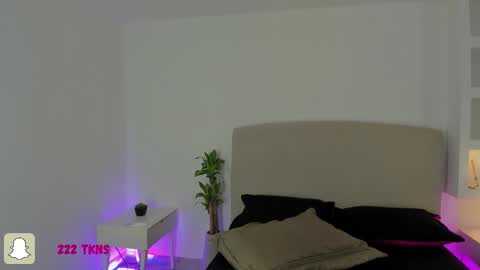 NATHALY  online show from 03/05/26, 10:33